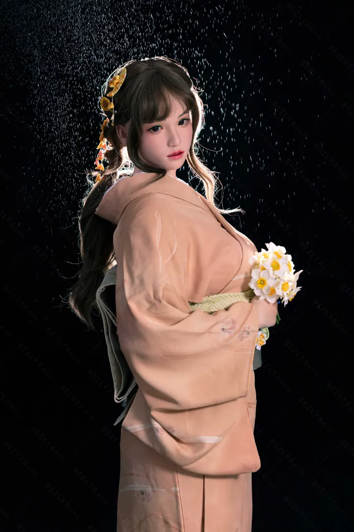 162cm (5ft4) E-Cup Lightweight Silicone Sex Doll, Movable Jaw Head Hellianthus